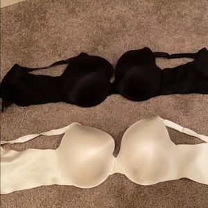 Soma bras never worn